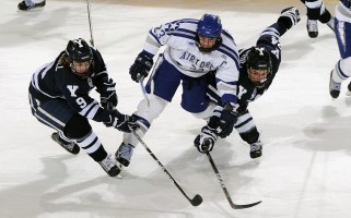 135期申立刚双色球预测奖号：邻孤传比分析